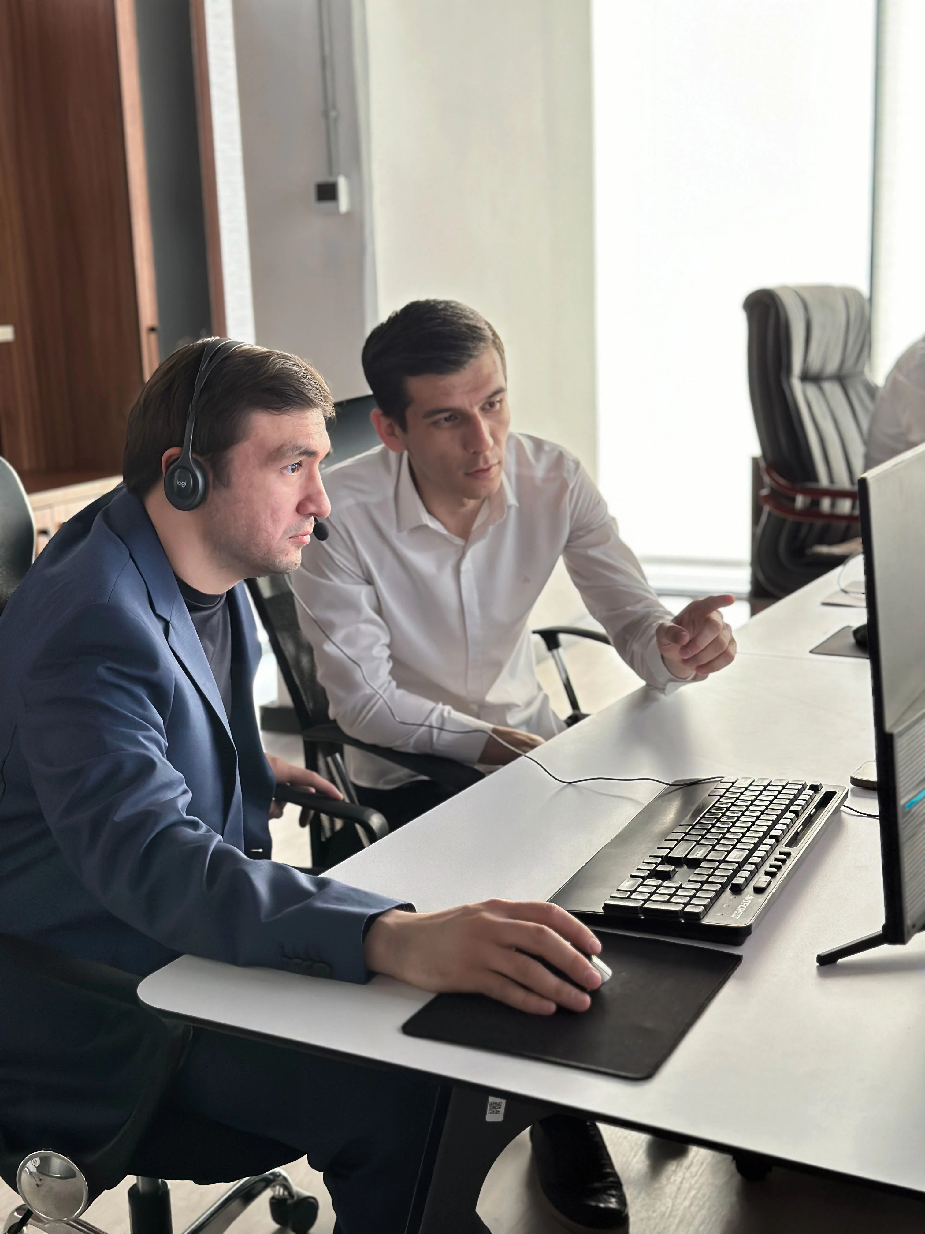 Demonstration picture